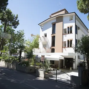 https://hotel-san-domenico-cervia.emilia-romagnahotels.net